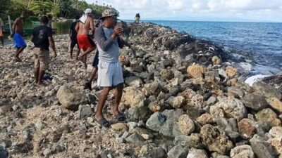 Breakwater di Kampung Halaman Alm Bupati Usman Sidik Rusak Parah, Ikbal Hi Mustafa Diminta Klarifikasi