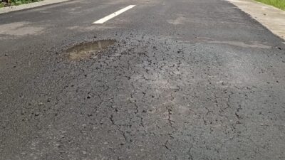 PUPR Tidore dan CV Pilar Nusantara Diduga ‘Main Mata’: Proyek Jalan Rp7,3 Miliar Cuma Setebal 2 Cm!!