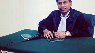 Praktik Hukum