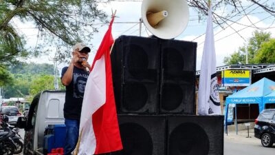 Demonstrasi Koalisi Pemerhati Pertambangan Rakyat Halmahera Selatan.