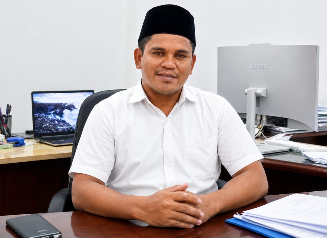 M. Faisal Kasim, Akademisi STAIA Labuha.