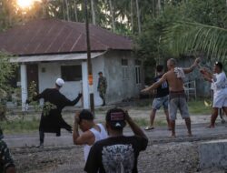 Dua Oknum Polisi Diduga Terlibat Tawuran Warga di Tikep Saat Lebaran
